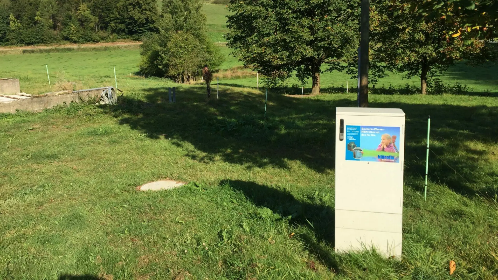 utp Kleinkläranlage mit Außensäule